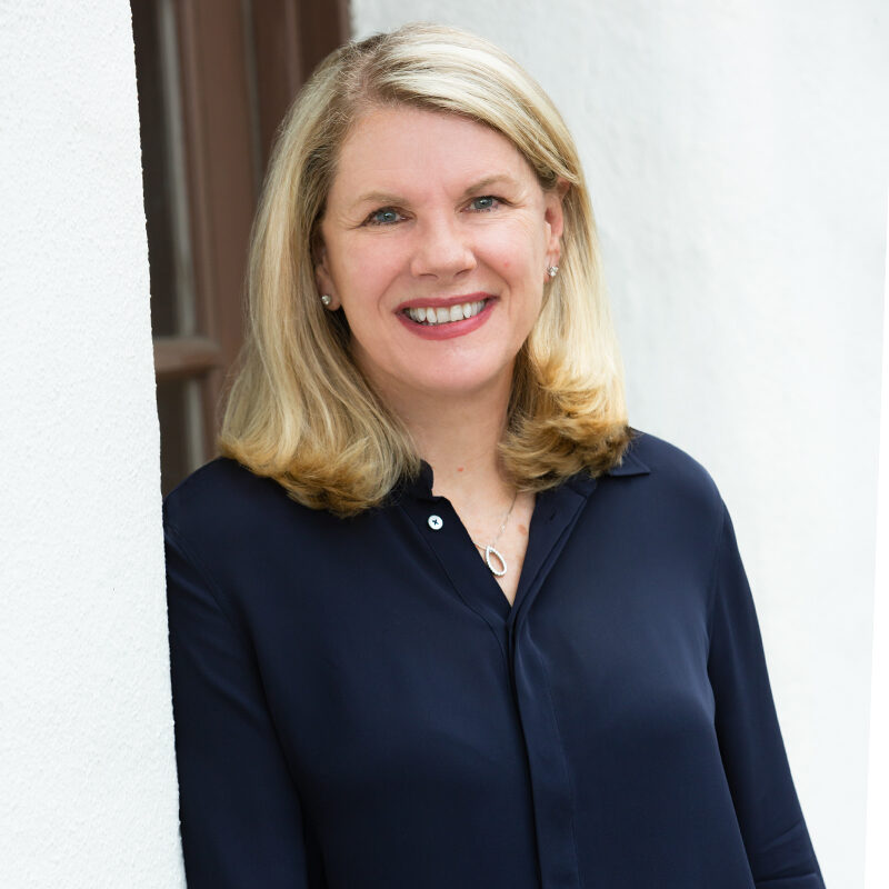 Rancho Santa Fe Escrow is founded and led by Jennifer Sherwood of Carlsbad Californa.